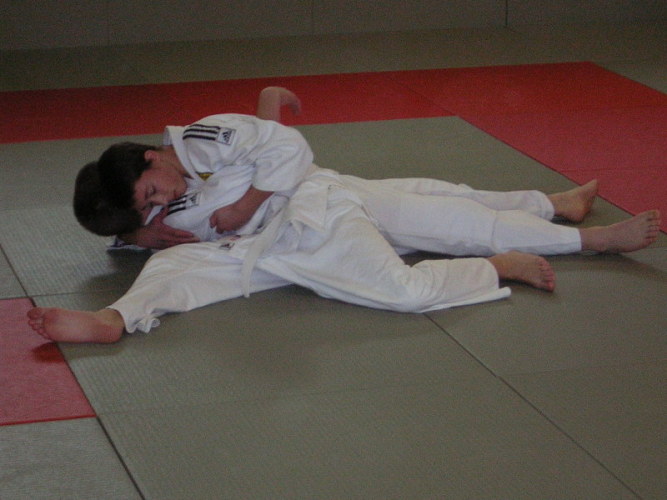 Judo: Kuzure Gesa Gatame (Rene)