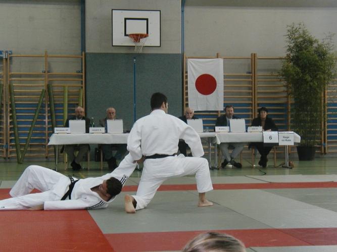 Uki Otoshi